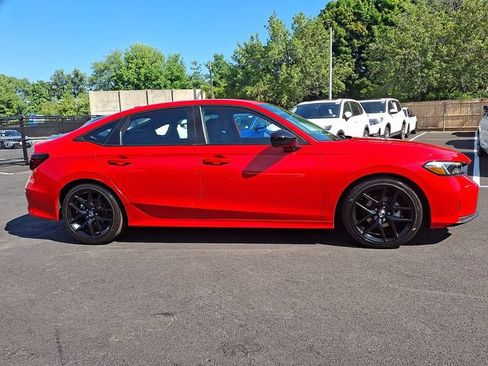 Used 2025 Honda Civic Sport image 7
