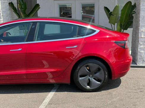 Used 2020 Tesla Model 3 Standard Range Plus RWD image 10