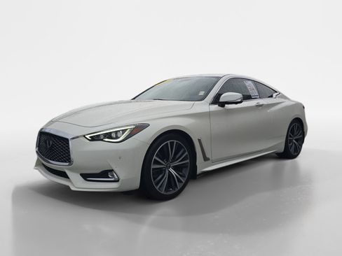Used 2022 INFINITI Q60 3.0t Luxe w/ Cargo Package RWD image 7