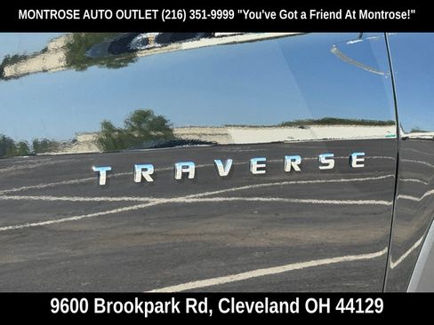 Used 2023 Chevrolet Traverse LT FWD image 61
