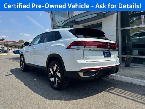 Certified 2026 Volkswagen Atlas Cross Sport SE w/ Panoramic Sunroof Package AWD/4WD image 6