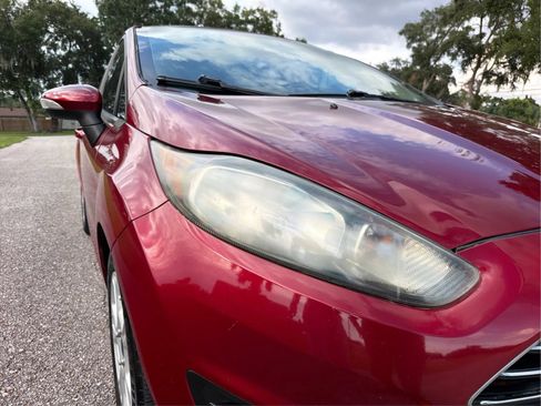Used 2015 Ford Fiesta SE FWD image 16
