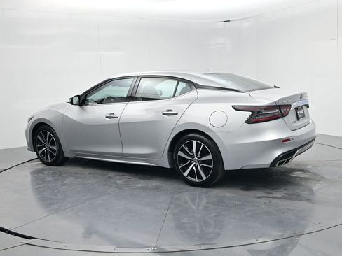 Used 2023 Nissan Maxima SV w/ Floor Mat Group image 5
