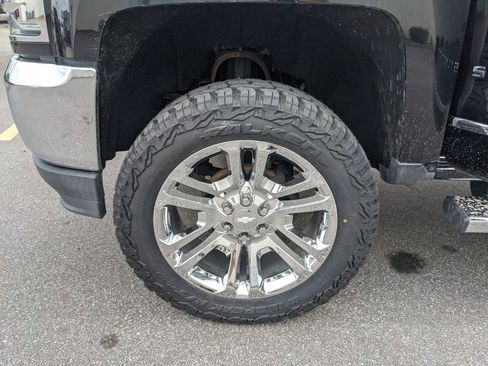 Used 2018 Chevrolet Silverado 1500 LTZ w/ LTZ Plus Package image 34