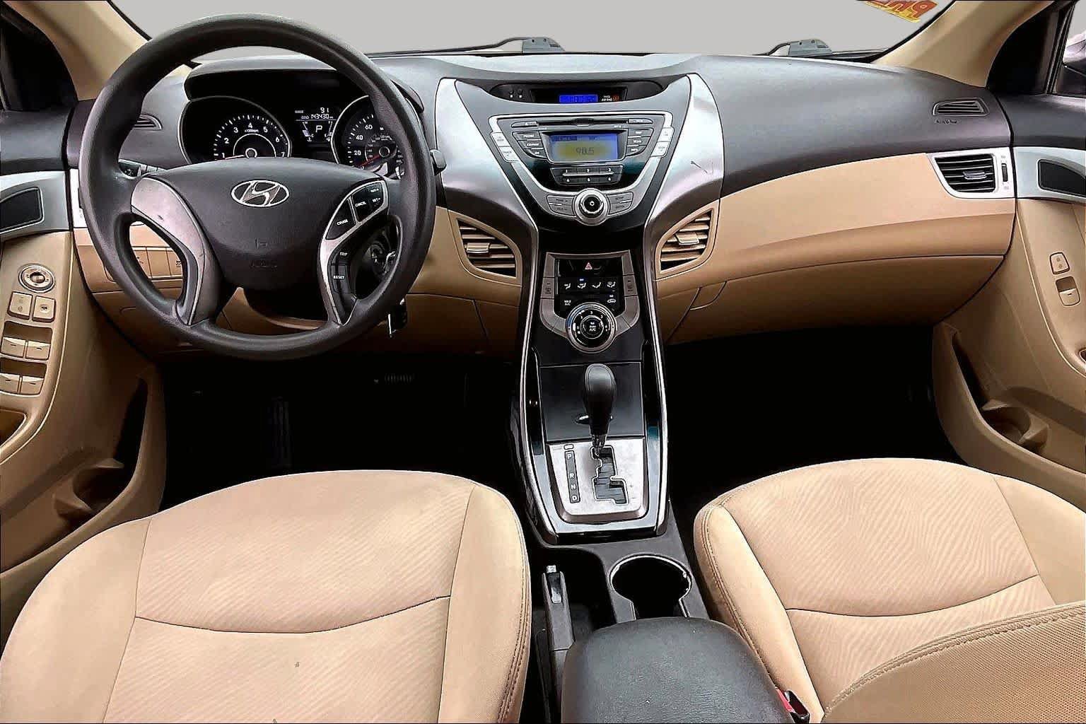 Used 2013 Hyundai Elantra GLS FWD image 10