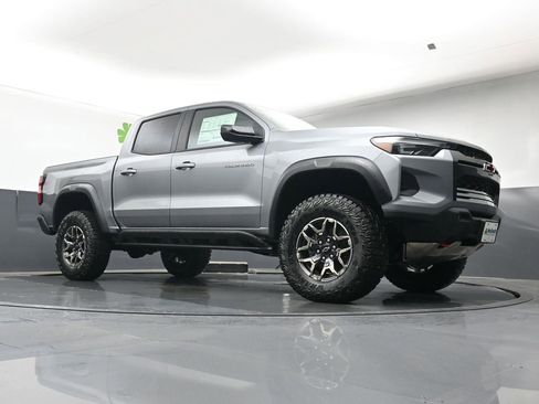 New 2026 Chevrolet Colorado ZR2 AWD/4WD image 25