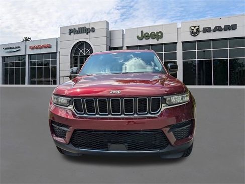 New 2025 Jeep Grand Cherokee Laredo X w/ Luxury Tech Group I image 9