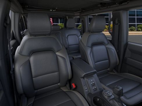 New 2025 Ford Bronco Outer Banks image 10