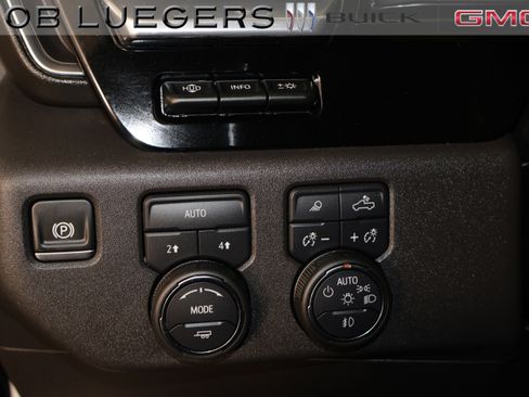 Certified 2024 Chevrolet Silverado 1500 LTZ w/ LTZ Premium Package AWD/4WD image 30