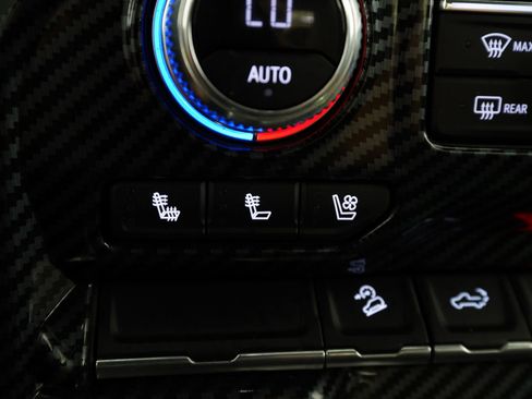 Used 2021 GMC Sierra 1500 AT4 image 22