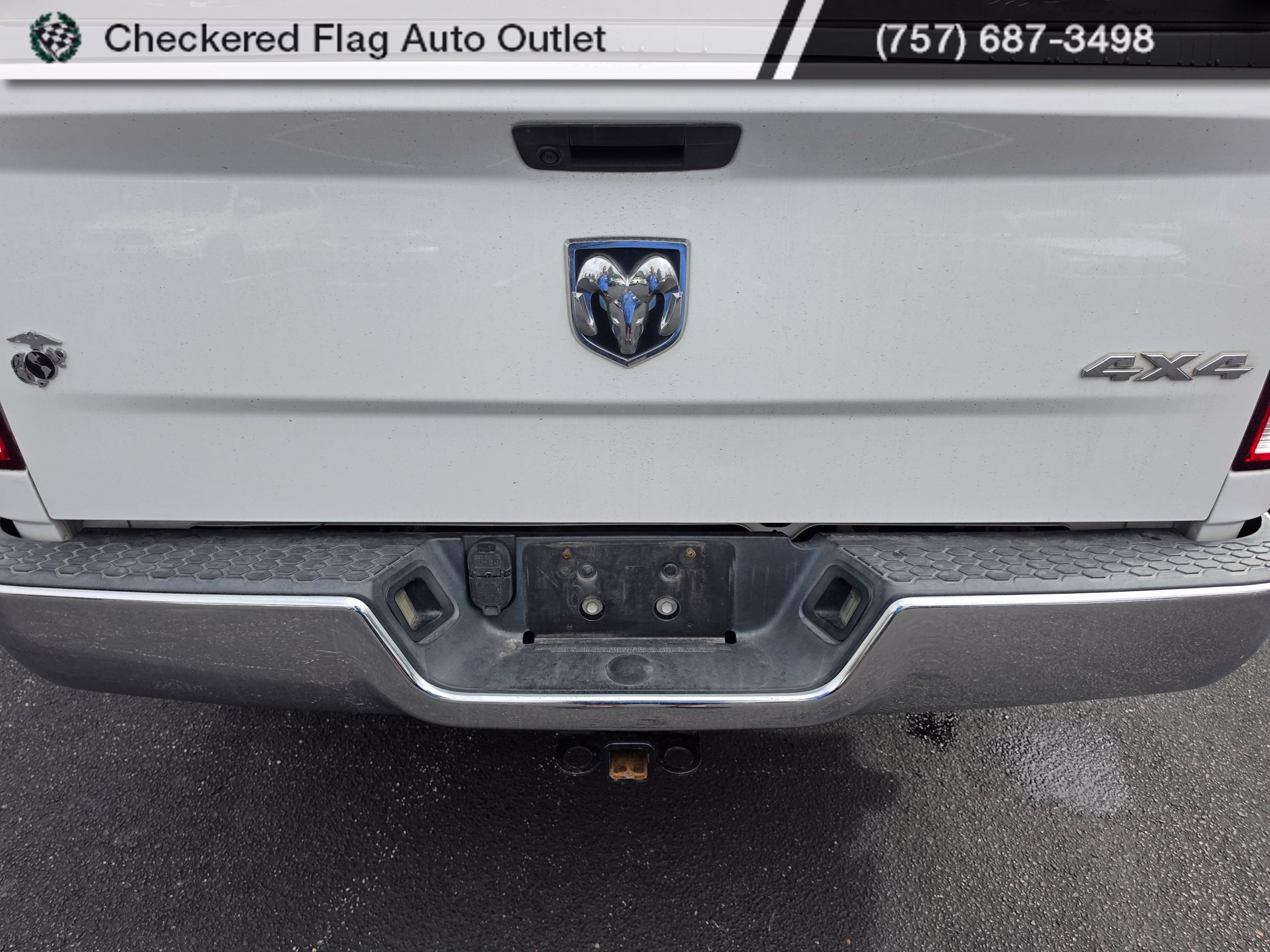 Used 2019 RAM 1500 Classic SLT w/ Luxury Group AWD/4WD image 8