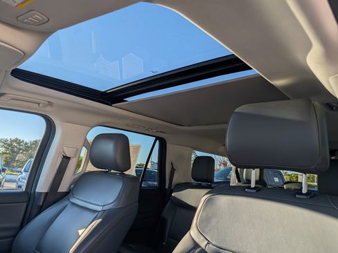 Certified 2025 Ford Expedition Max Active image 27