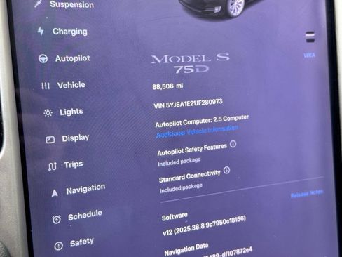 Used 2018 Tesla Model S 75D image 24