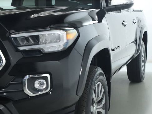 Certified 2023 Toyota Tacoma Limited AWD/4WD image 4
