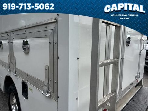 Used 2023 Ford E-350 and Econoline 350 Super Duty w/ Power Windows & Locks Group RWD image 17