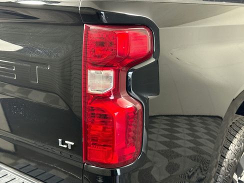 Used 2019 Chevrolet Silverado 1500 LT w/ All-Star Edition RWD image 34