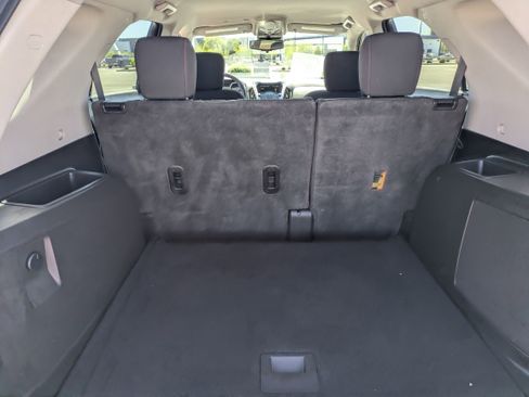 Used 2017 Chevrolet Equinox LS w/ LPO, Protection Package image 10