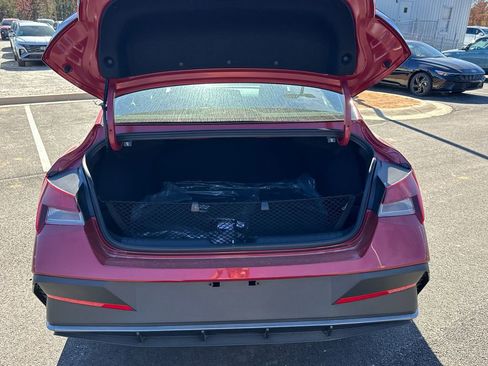 New 2026 Hyundai Elantra Sport image 18