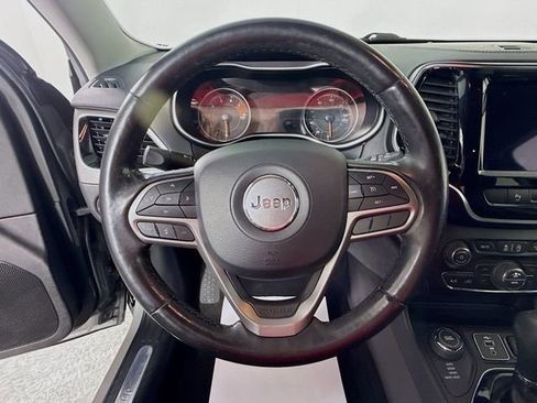 Used 2020 Jeep Cherokee Limited AWD/4WD image 13
