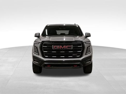 Used 2025 GMC Yukon AT4 Ultimate AWD/4WD image 2