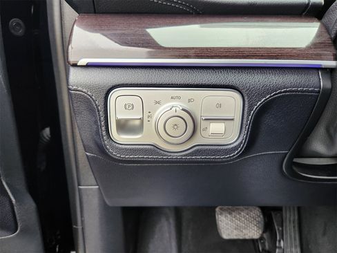 Used 2020 Mercedes-Benz GLE 350 image 21