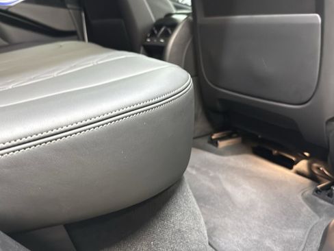 Used 2024 BMW X5 xDrive50e w/ M Sport Package image 27