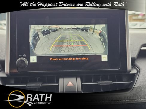 Used 2024 Toyota RAV4 XLE image 15