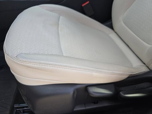 Used 2024 Buick Encore GX Preferred FWD image 27