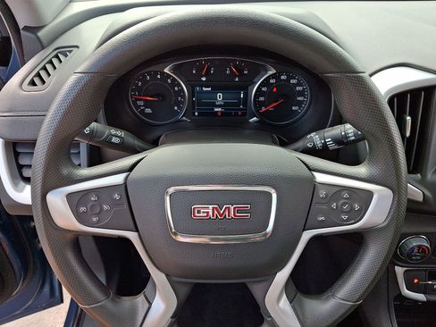 Certified 2024 GMC Terrain SLE w/ Driver Convenience Package image 19
