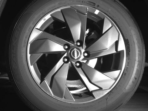 Used 2025 Nissan Rogue SV FWD image 14
