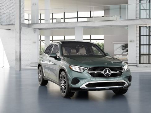 New 2026 Mercedes-Benz GLC 300 GLC 300 image 4