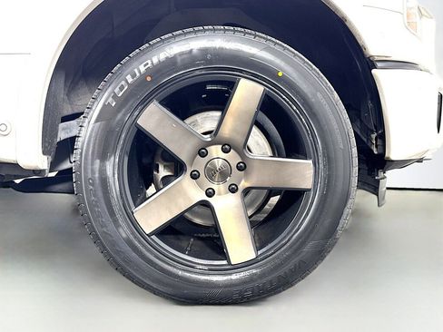 Used 2015 Ford F150 Platinum w/ Equipment Group 701A Luxury image 53