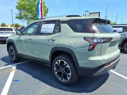 New 2026 Chevrolet Equinox LT w/ Safety and Technology Package FWD image 5