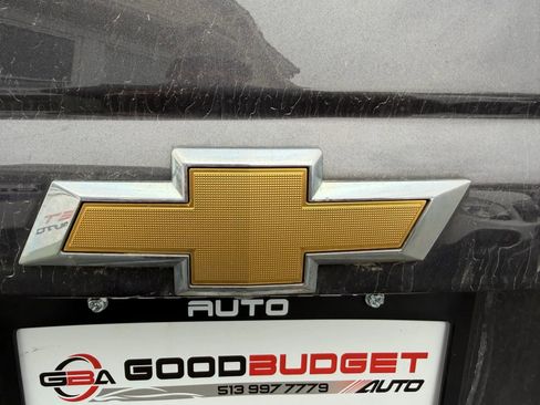 Used 2015 Chevrolet Suburban LT w/ Luxury Package image 64