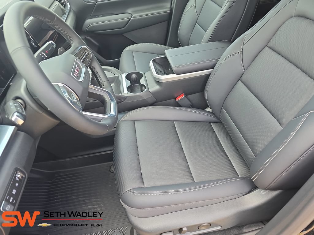 New 2026 GMC Terrain Elevation w/ Elevation Premium Package FWD image 15