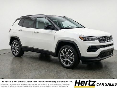Used 2025 Jeep Compass Limited AWD/4WD image 1
