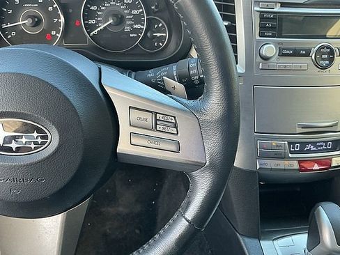 Used 2016 Toyota Camry SE image 45