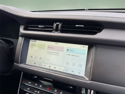 Used 2019 Jaguar XF S AWD/4WD image 14