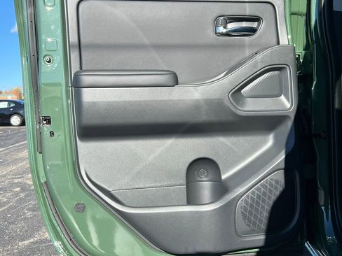 New 2026 Nissan Frontier SV w/ SV Convenience Package image 40