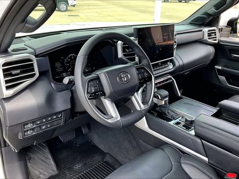 Certified 2025 Toyota Tundra Platinum image 18