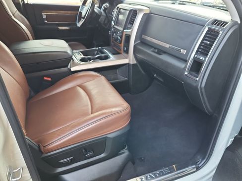 Used 2018 RAM 3500 Laramie Longhorn AWD/4WD image 15