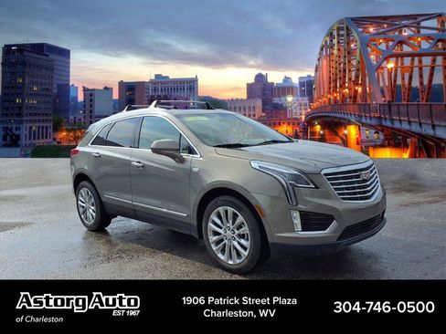 Used 2019 Cadillac XT5 Platinum AWD/4WD image 1