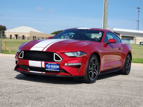 Used 2020 Ford Mustang Premium w/ Equipment Group 201A RWD image 2