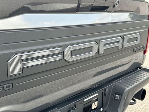 Used 2025 Ford F150 Raptor AWD/4WD image 18