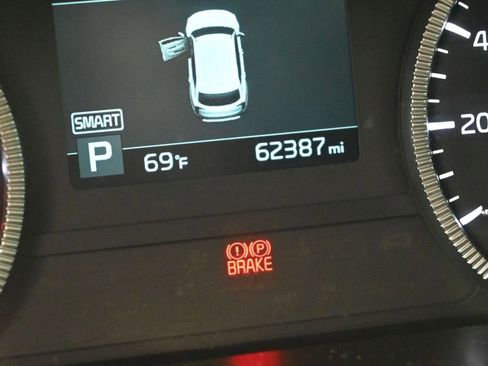 Used 2022 Kia Telluride EX w/ EX Premium Package AWD/4WD image 20