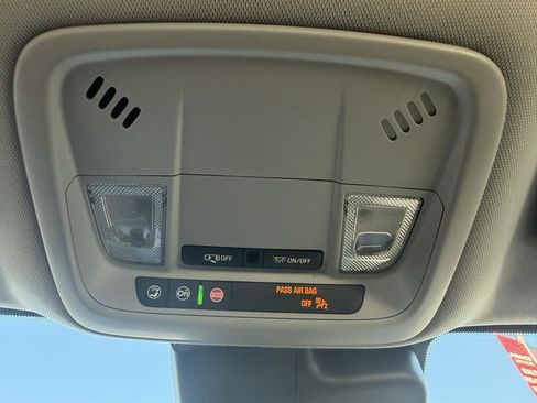 Used 2024 Chevrolet Malibu RS FWD image 23