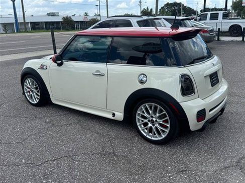 Used 2013 MINI Cooper John Cooper Works w/ Technology Pkg 2 FWD image 2