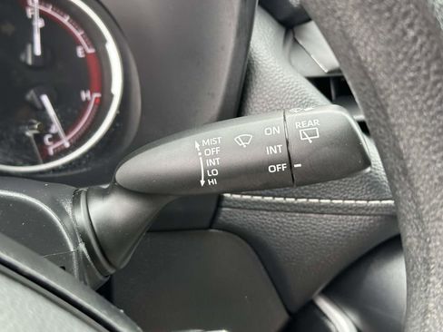 Used 2025 Toyota RAV4 LE FWD image 21