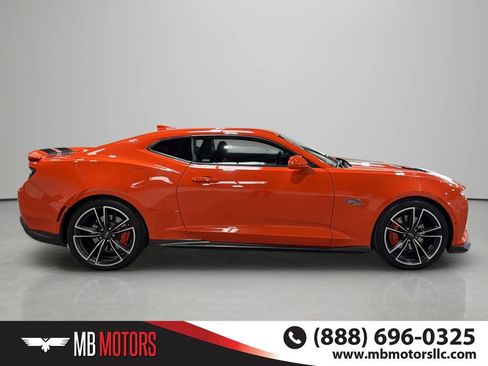 Used 2018 Chevrolet Camaro SS w/ Hot Wheels Edition RWD image 3