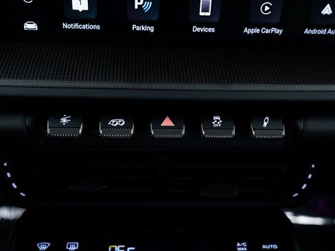 Used 2025 Porsche 911 Carrera 4 GTS image 17